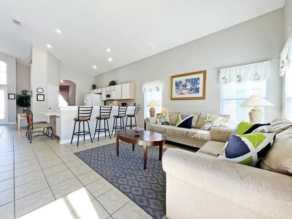 Hampton Retreat Home Davenport